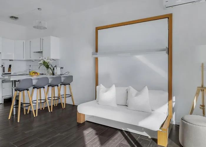 Apartment Near Monaco - Cosy With Sea View