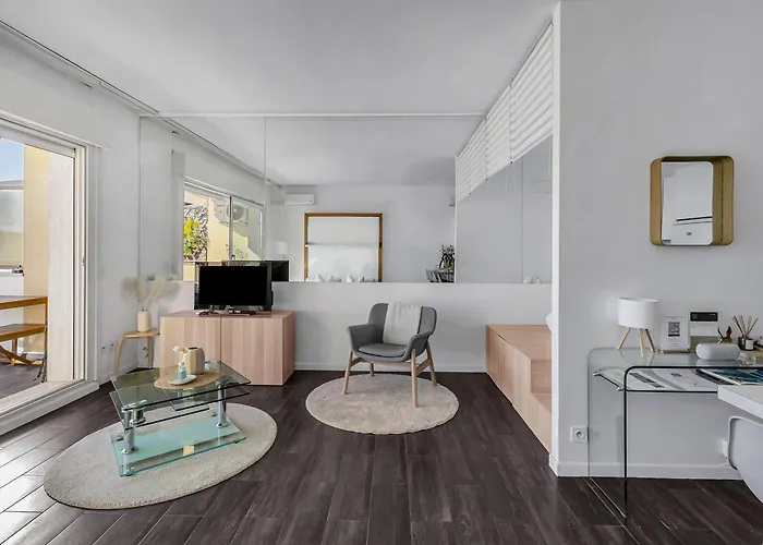 Near Monaco - Cosy With Sea View Beausoleil